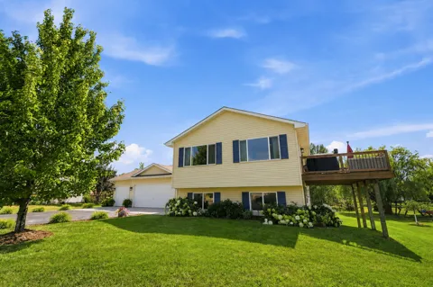 926 Steamboat Lane