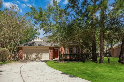 88 Laughing Brook Court