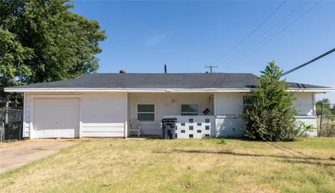 1514 Roanoke Drive