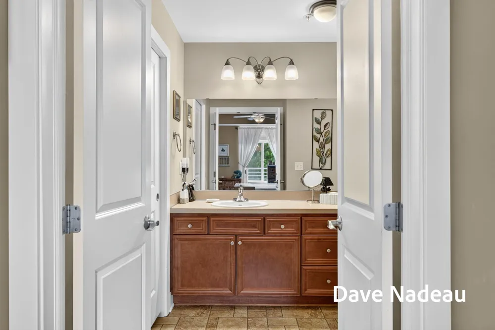 529 Miller Drive #204 Grand Haven, MI 49417