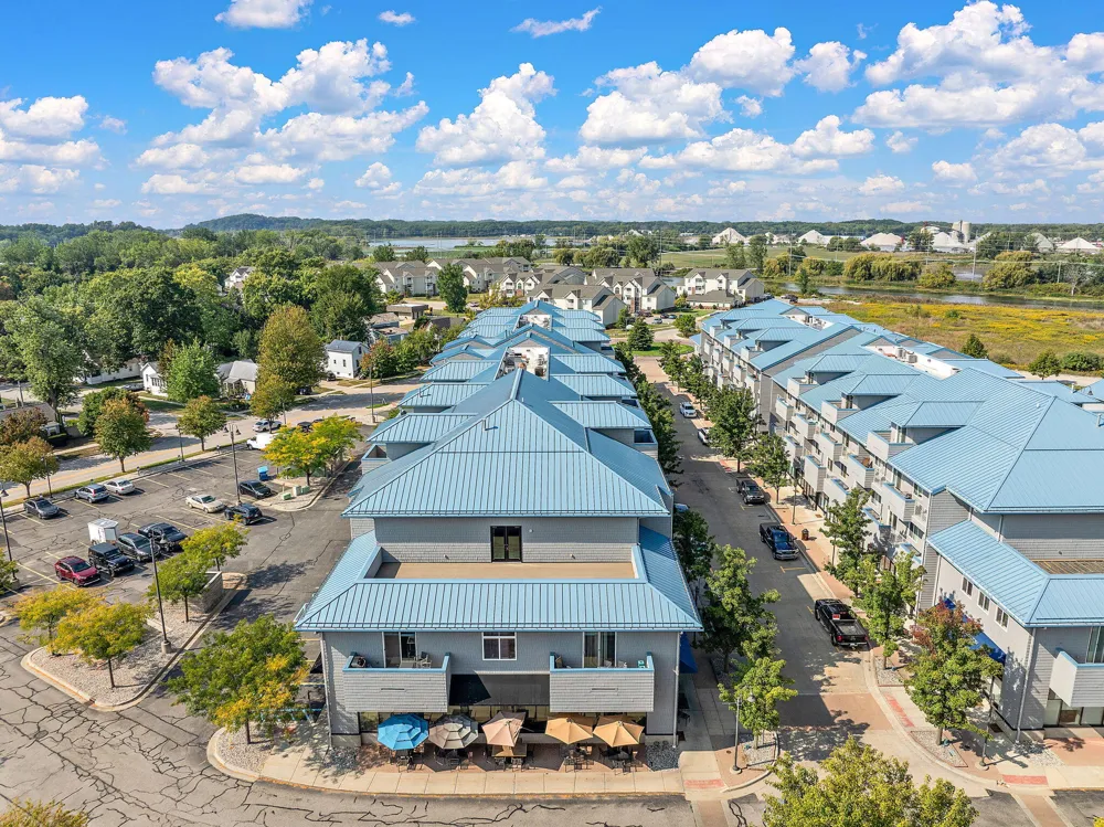 529 Miller Drive #204 Grand Haven, MI 49417