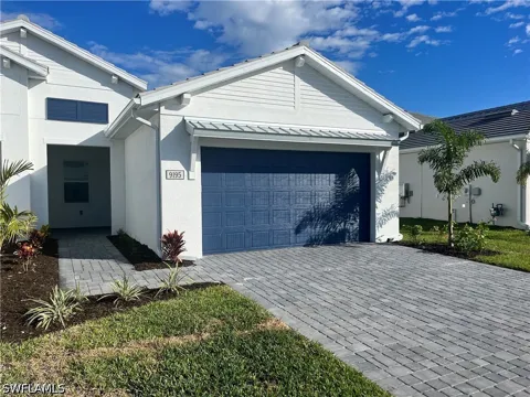 Cayman Drive