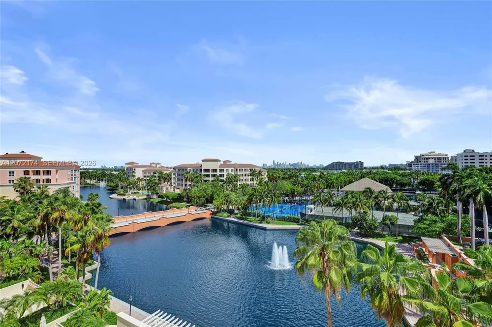 765 Crandon Blvd #603 Key Biscayne, FL 33149