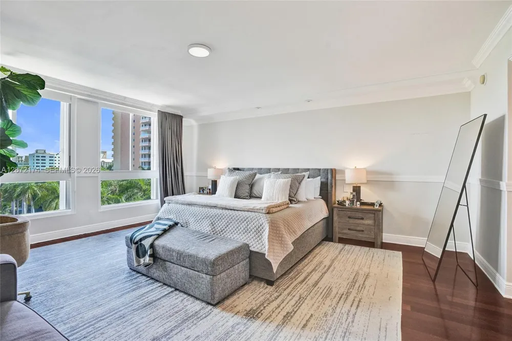 765 Crandon Blvd #603 Key Biscayne, FL 33149