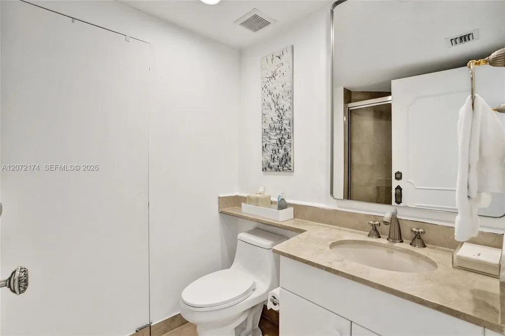 765 Crandon Blvd #603 Key Biscayne, FL 33149