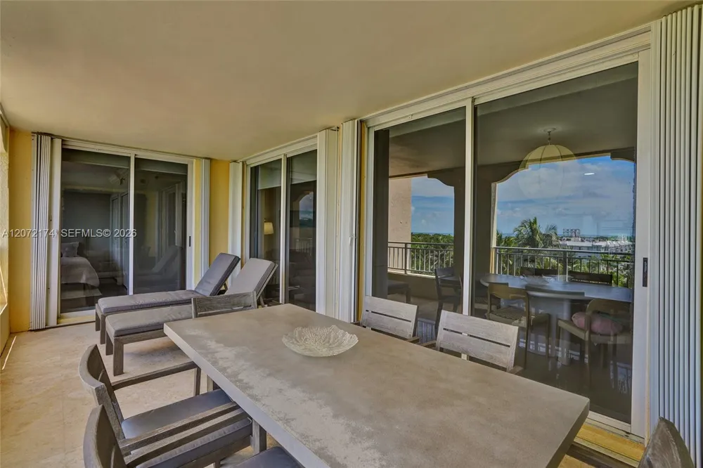 765 Crandon Blvd #603 Key Biscayne, FL 33149