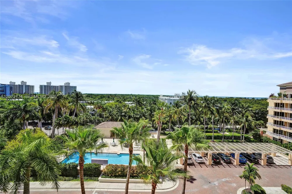 765 Crandon Blvd #603 Key Biscayne, FL 33149