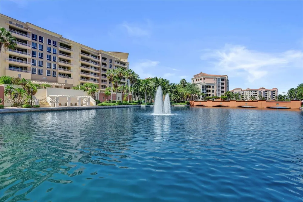 765 Crandon Blvd #603 Key Biscayne, FL 33149
