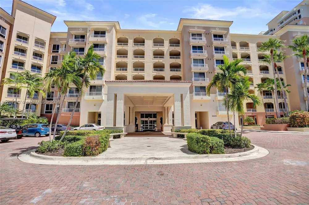 765 Crandon Blvd #603 Key Biscayne, FL 33149