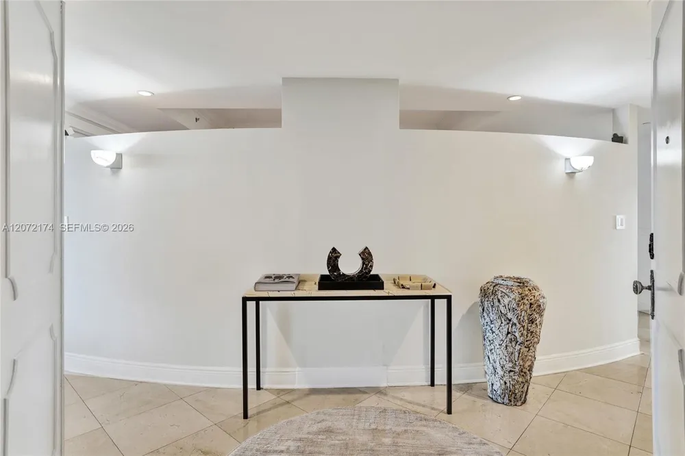 765 Crandon Blvd #603 Key Biscayne, FL 33149