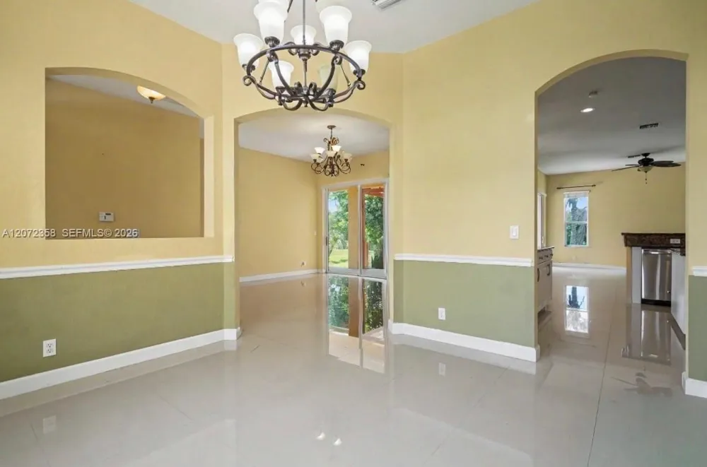 232 SW Carter Ave Port St. Lucie, FL 34983