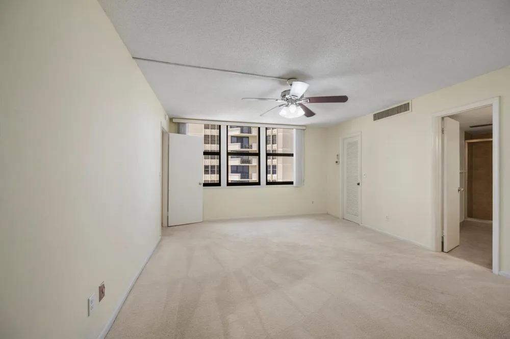 2800 Ocean Drive #A-8B Riviera Beach, FL 33404