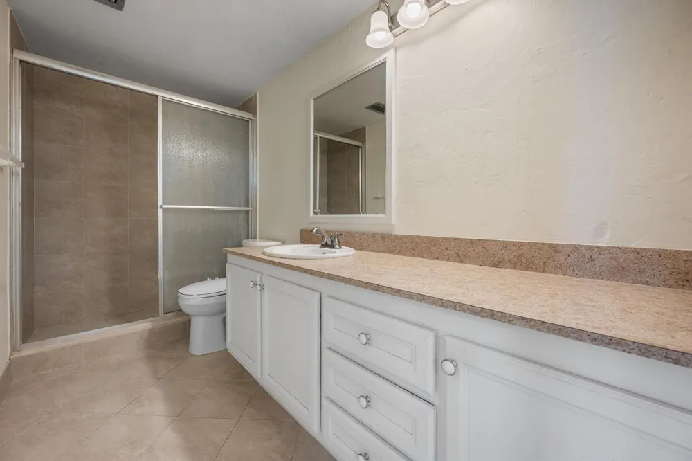 2800 Ocean Drive #A-8B Riviera Beach, FL 33404