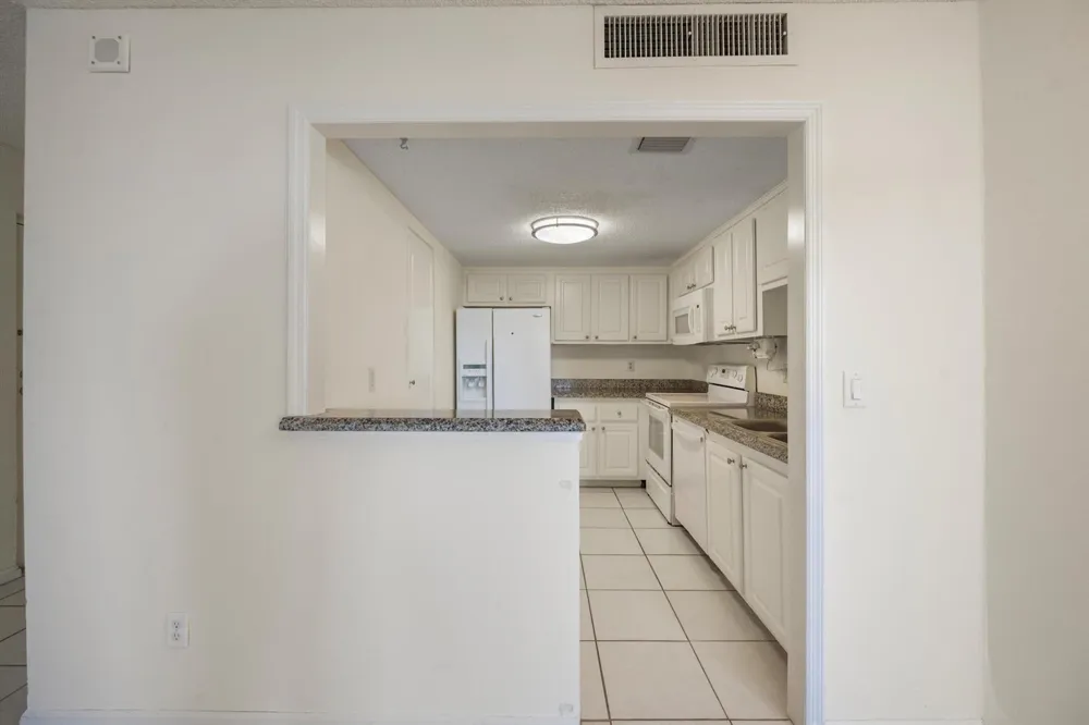2800 Ocean Drive #A-8B Riviera Beach, FL 33404