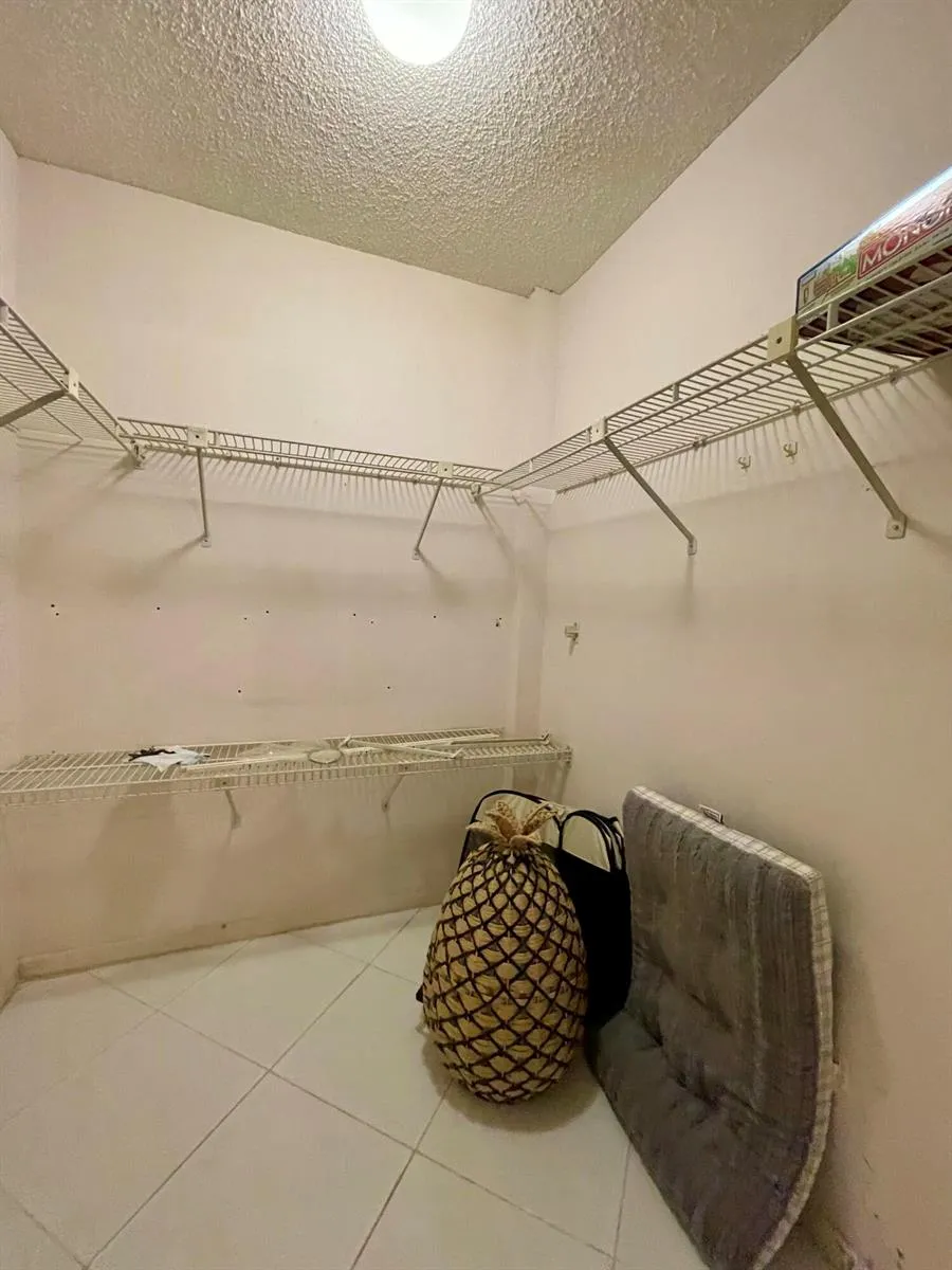 2802 46th Avenue #B318 Hollywood, FL 33021