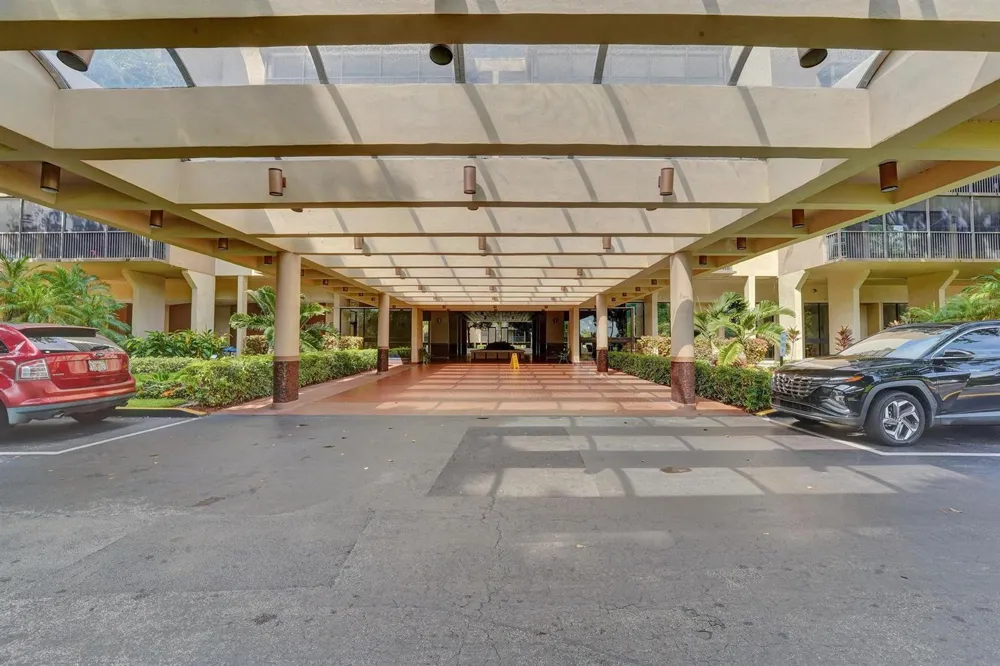 2802 46th Avenue #B318 Hollywood, FL 33021