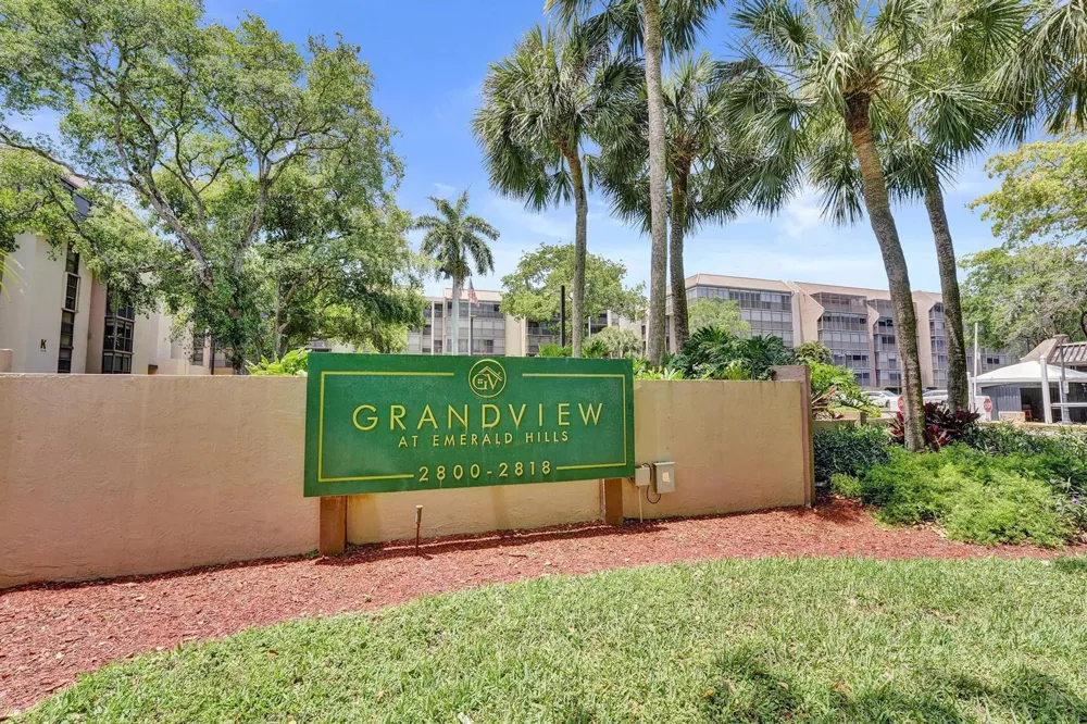2802 46th Avenue #B318 Hollywood, FL 33021