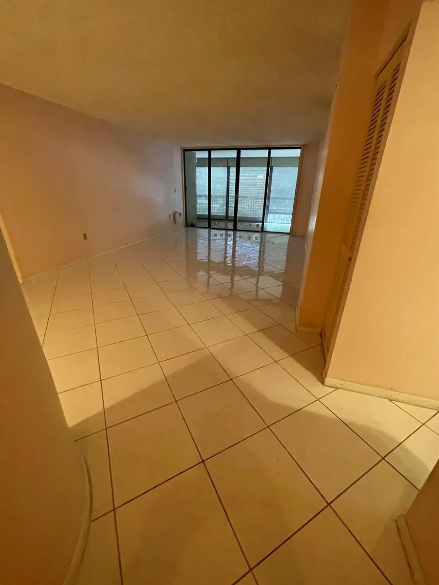 2802 46th Avenue #B318 Hollywood, FL 33021