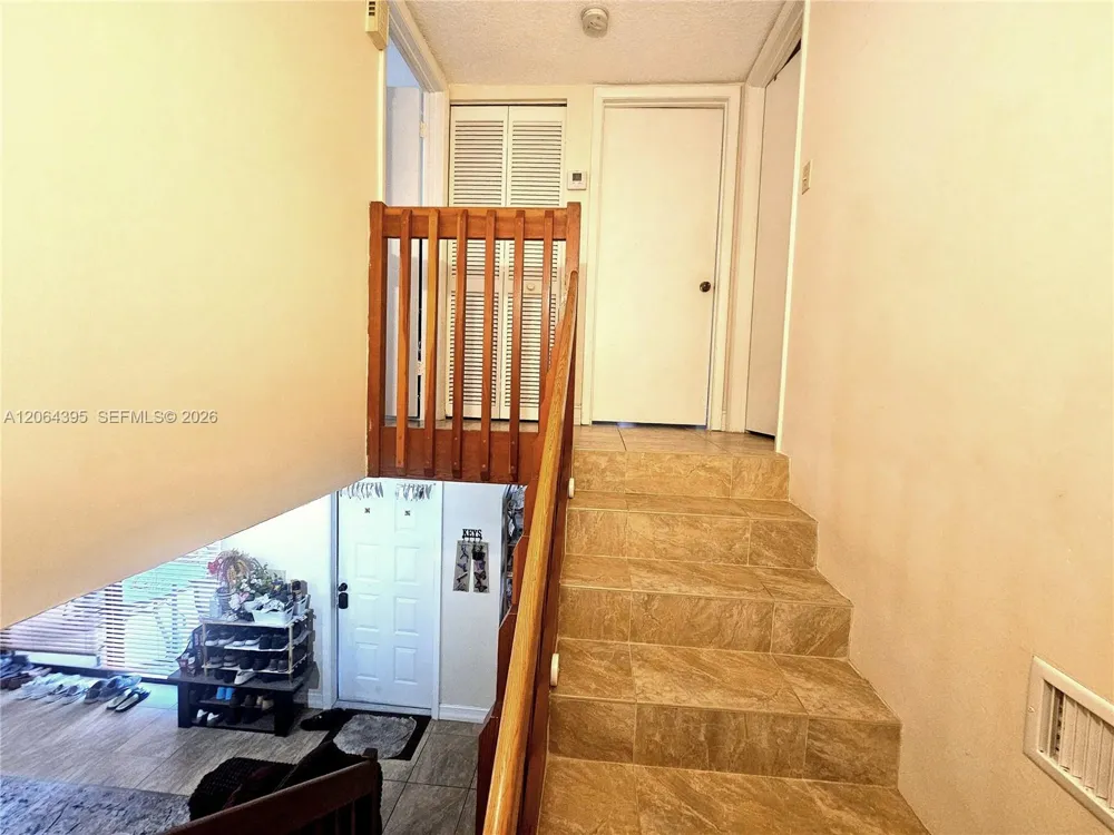 1201 SW 120th Way Davie, FL 33325