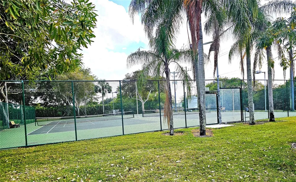 1201 SW 120th Way Davie, FL 33325