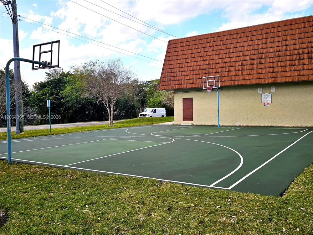 1201 SW 120th Way Davie, FL 33325
