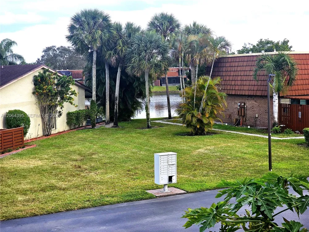 1201 SW 120th Way Davie, FL 33325