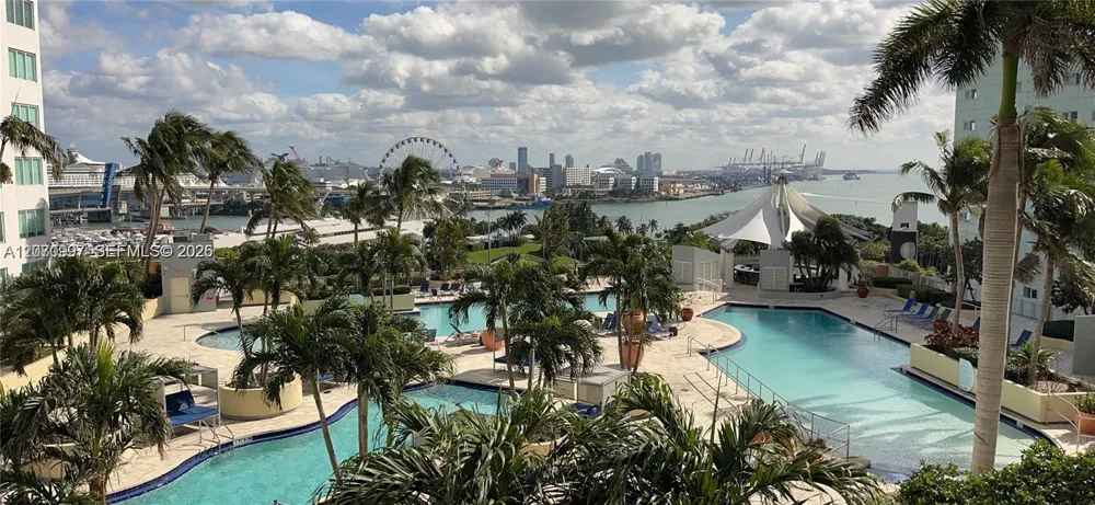 244 Biscayne Blvd #3106 Miami, FL 33132