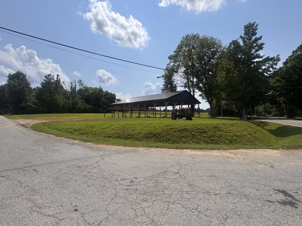 731 Big Rock Rd Big Rock, TN 37023