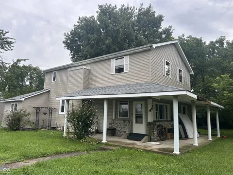 1111 County Road 563 E