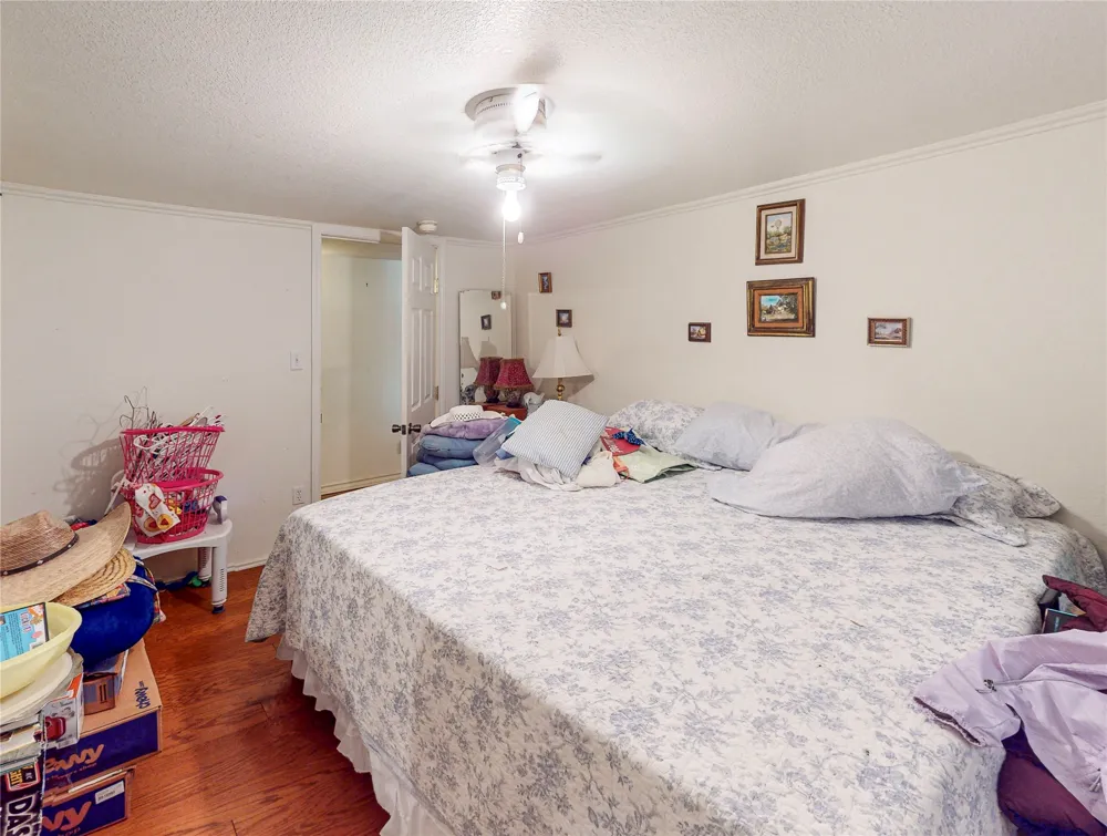 2077 CR 414 Rochelle, TX 76872