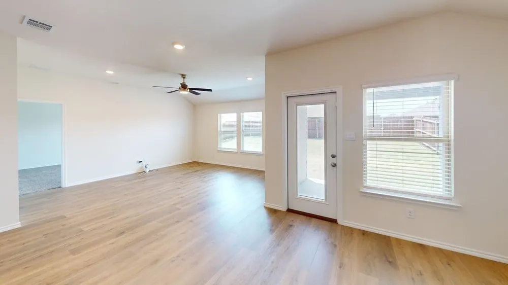 6534 Whitecap Drive Princeton, TX 75407