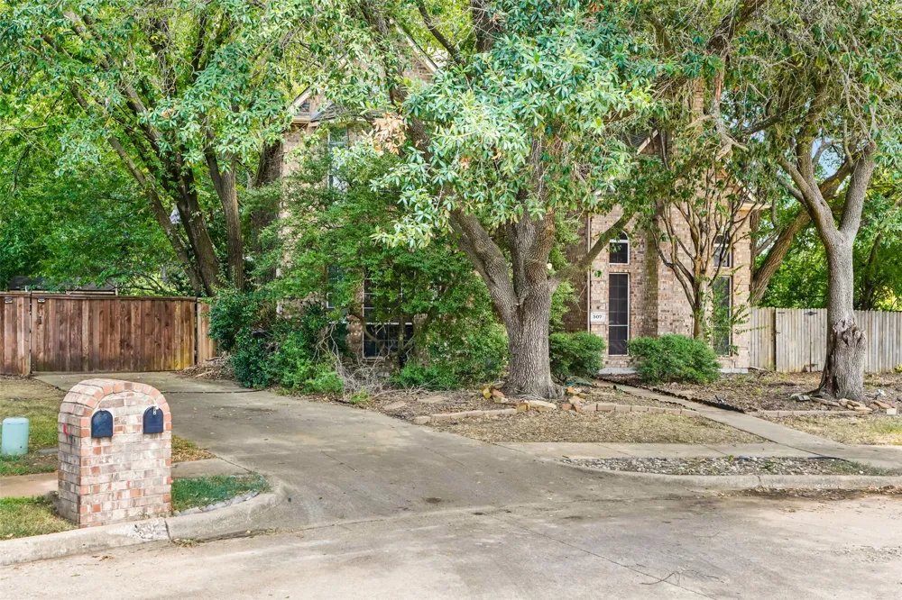 507 Bullingham Lane Allen, TX 75002
