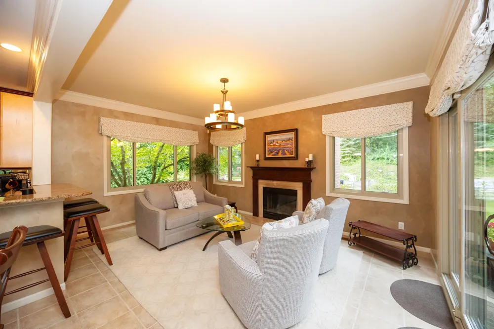 2280 Ivy Hill Drive Commerce, MI 48382