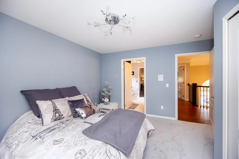 2280 Ivy Hill Drive Commerce, MI 48382
