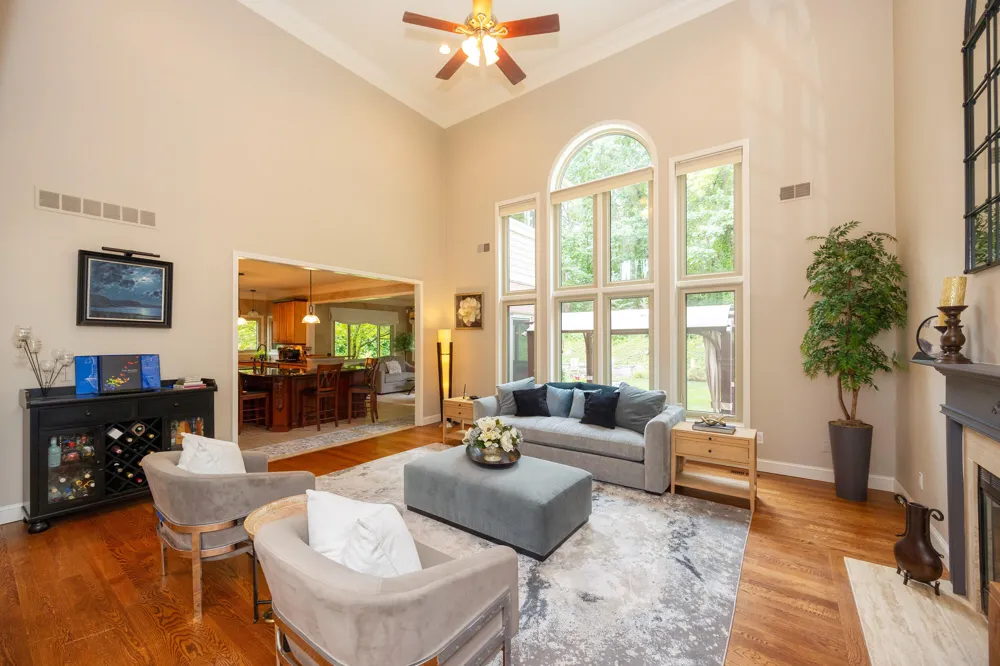 2280 Ivy Hill Drive Commerce, MI 48382