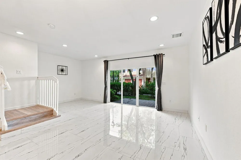 3105 NW 25TH TERRACE Oakland Park, FL 33309