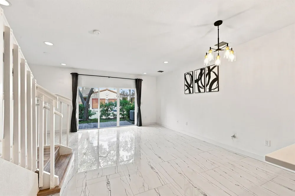3105 NW 25TH TERRACE Oakland Park, FL 33309