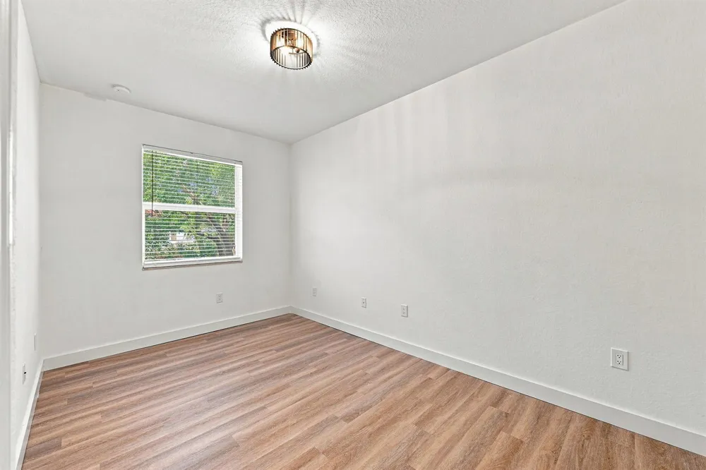3105 NW 25TH TERRACE Oakland Park, FL 33309