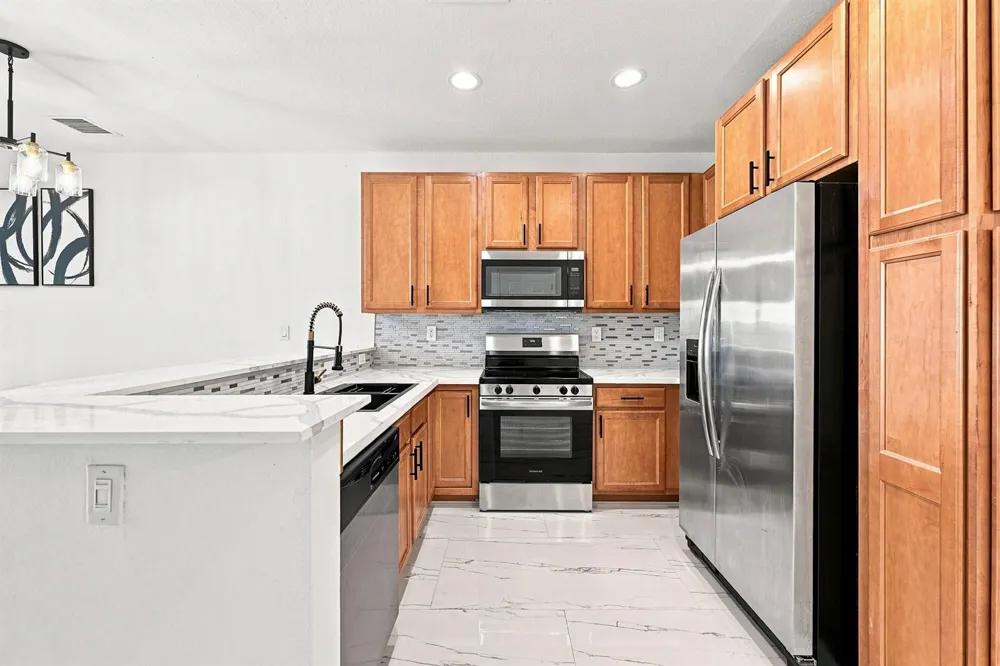 3105 NW 25TH TERRACE Oakland Park, FL 33309
