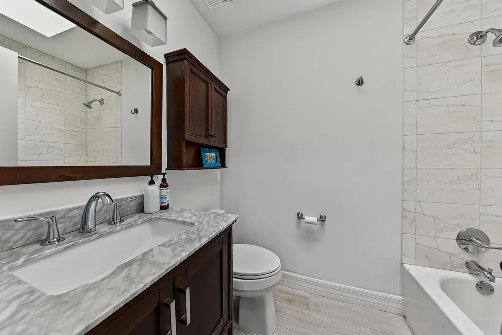 1315 MIAMI ROAD #D Fort Lauderdale, FL 33316