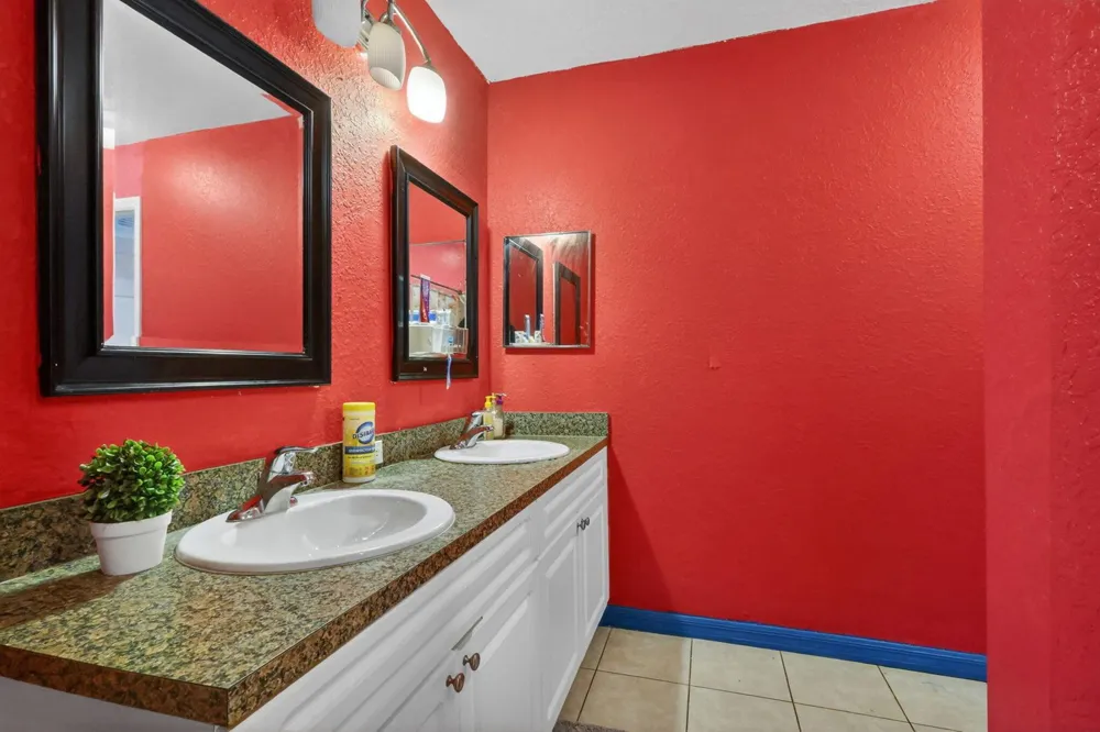 231 H STREET Lake Worth, FL 33460