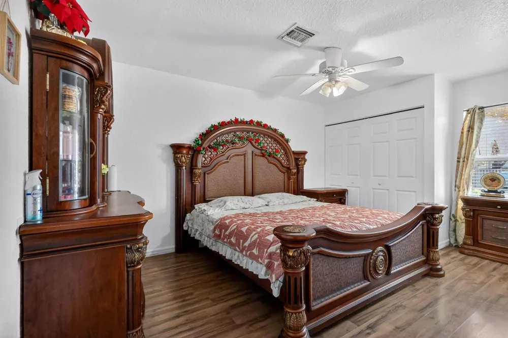 231 H STREET Lake Worth, FL 33460