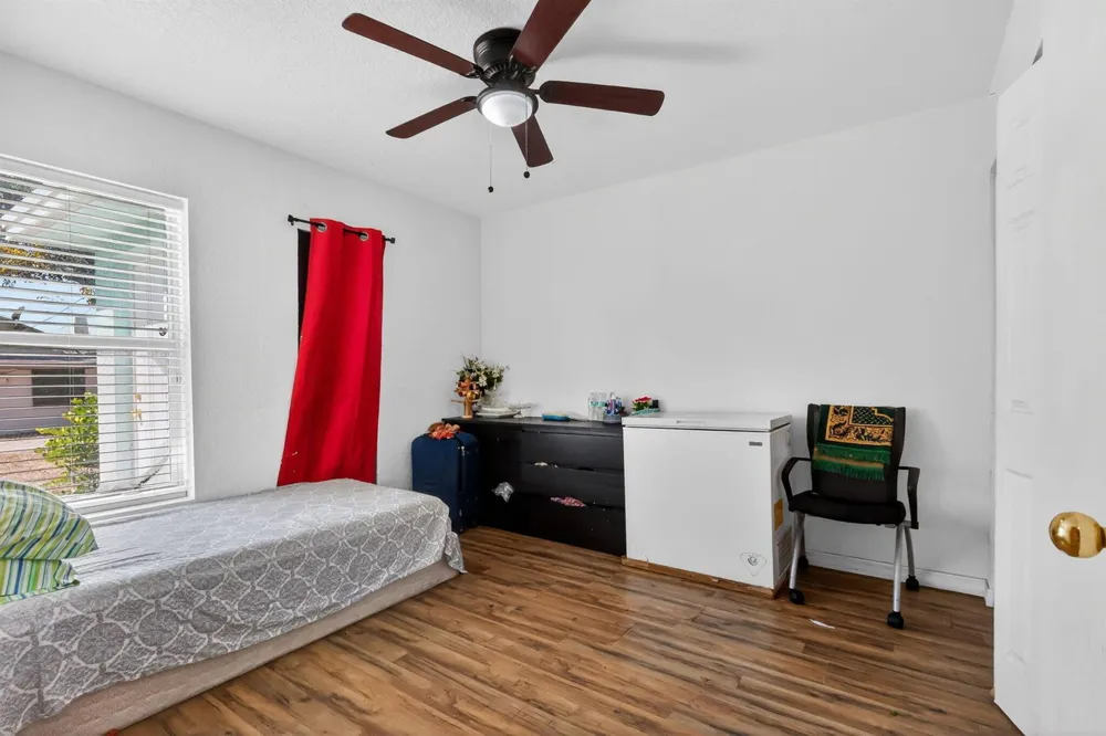 231 H STREET Lake Worth, FL 33460