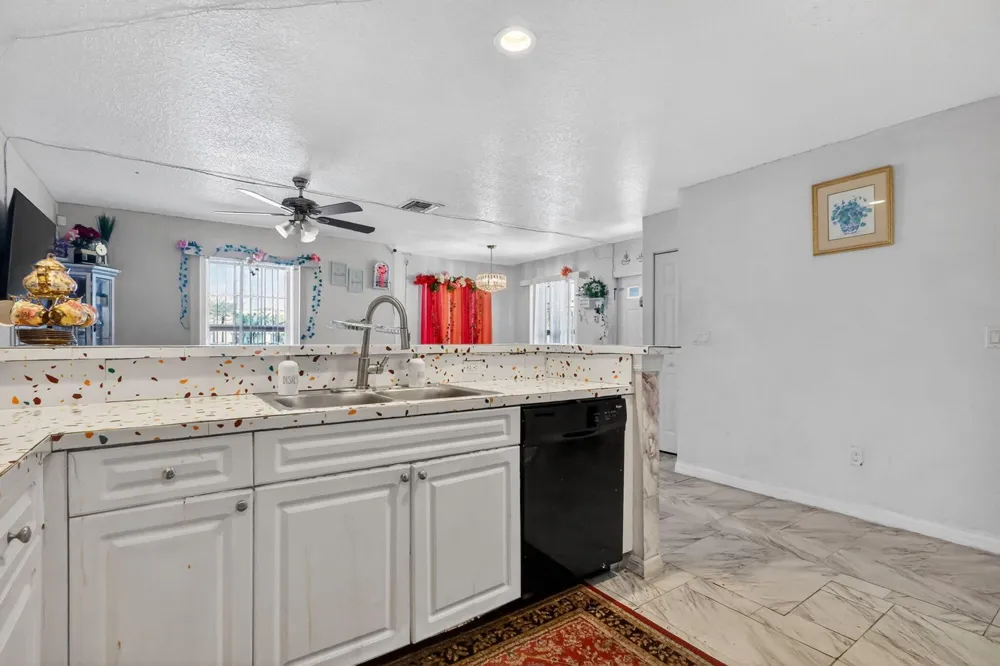 231 H STREET Lake Worth, FL 33460