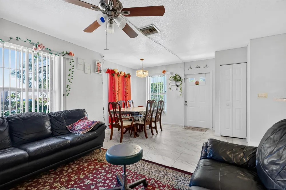 231 H STREET Lake Worth, FL 33460