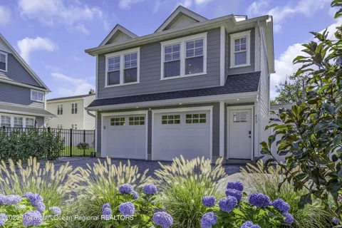 419 10th Avenue #Rear