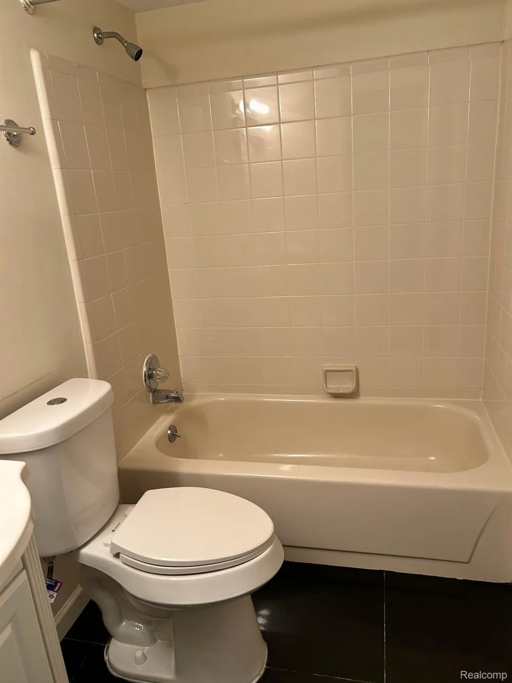 2781 Davison Avenue Auburn Hills City, MI 48326
