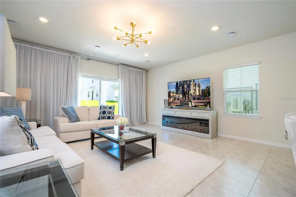 2751 FETCHING TRAIL Davenport, FL 33896