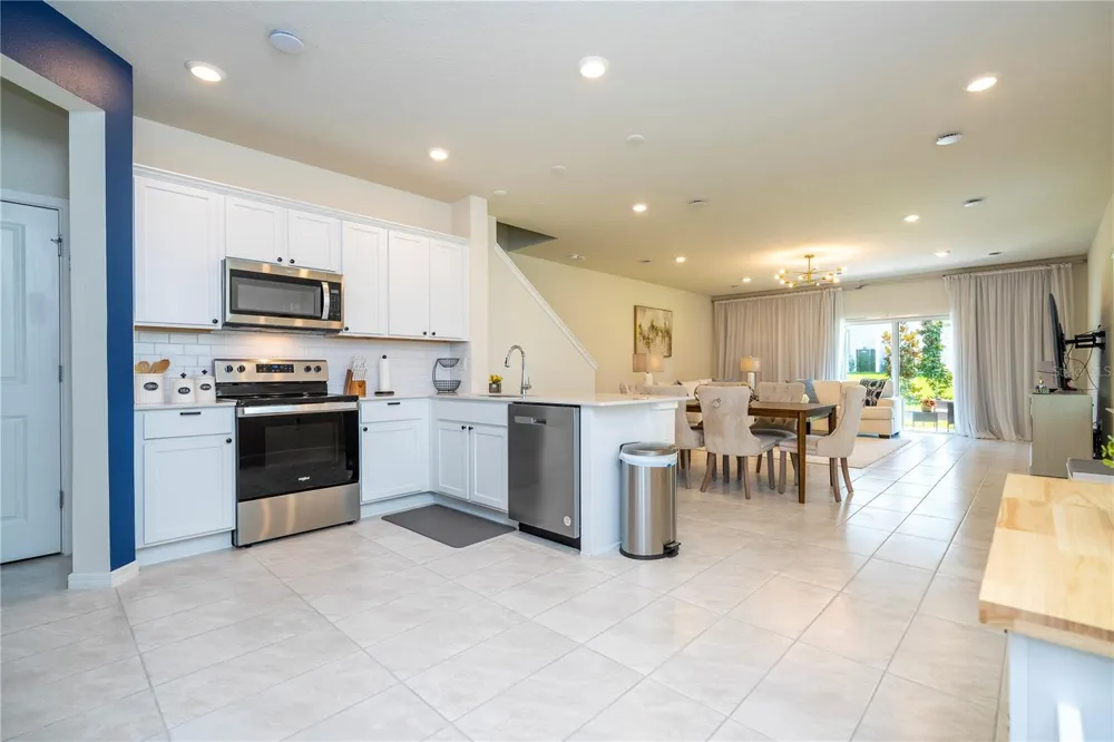 2751 FETCHING TRAIL Davenport, FL 33896