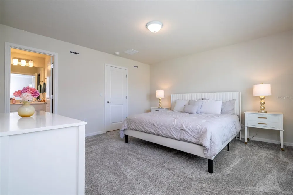 2751 FETCHING TRAIL Davenport, FL 33896